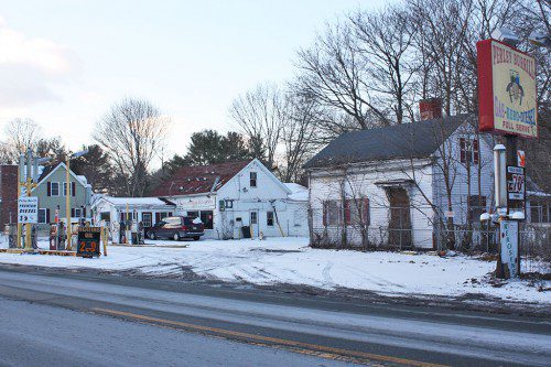 PERLEY BURRILL property owner Joseph Pedoto is facing a 30-day jail sentence if he fails to raze a residential building by a court-ordered deadline on Feb. 12. Pedoto needs to raze the residential building in order to remove five underground storage tanks from the 906-914 Salem St. property. (Dan Tomasello Photo)