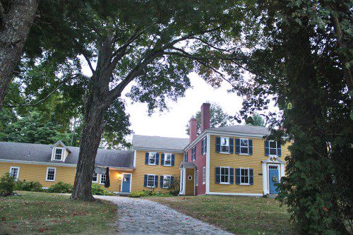 VOTERS at Monday's Town Meeting will be asked to transfer control of the Centre Farm property at 567 Main St. to the Board of Selectmen "for the purpose of sale…including the structures and fixtures" under Article 17 on the warrant. (Maureen Doherty Photo)